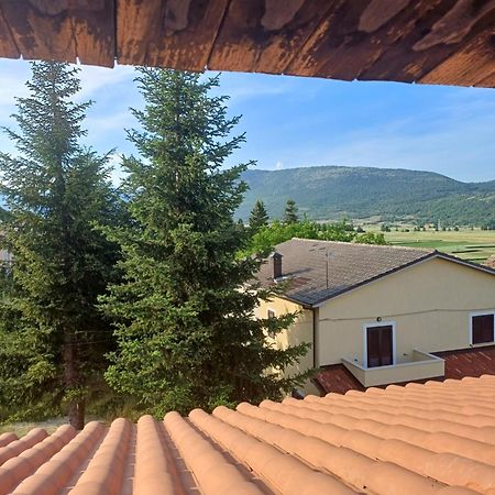 Villa Rosa Caporciano エクステリア 写真