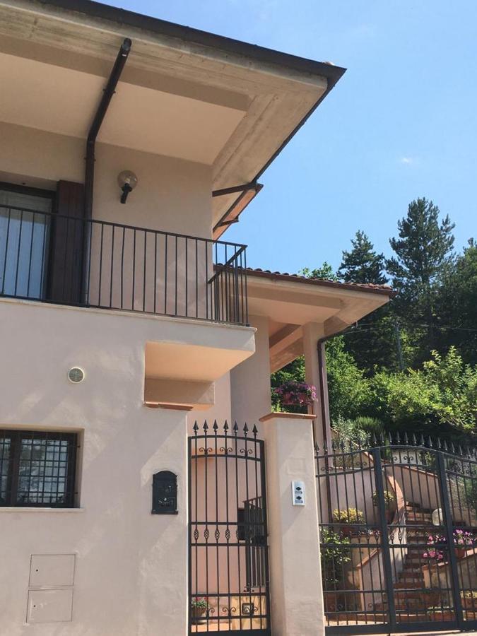 Villa Rosa Caporciano エクステリア 写真